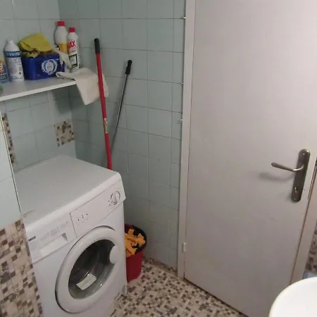 2 Bed Flat - Sleeps 4 - Pets - Wifi Apartment Thessaloniki